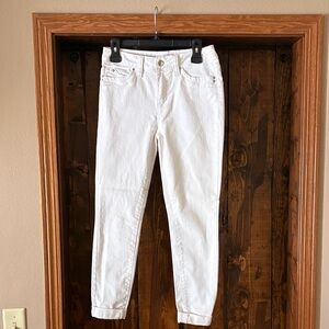 YMI Women's White Ankle Jeans